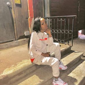 Meet your Posher, Tori